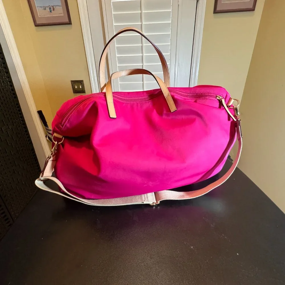 Kate spade  New York pinknylon  tote with leather straps and crossbody strap